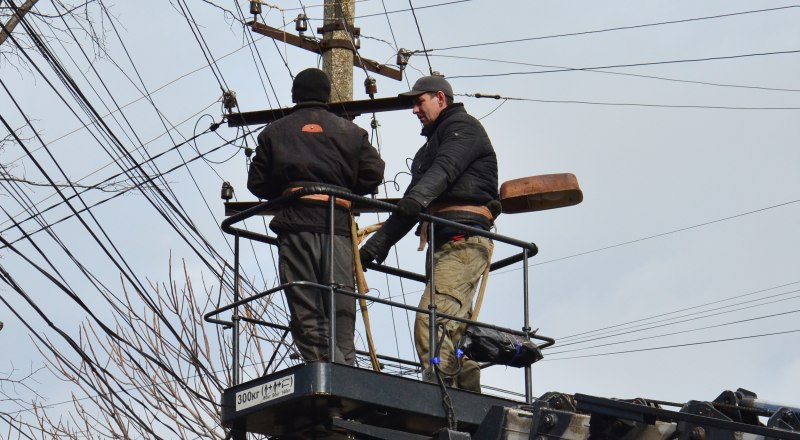 Электричество стало всё чаще «шалить» в Крыму. Внезапные отключения происходили уже несколько раз.