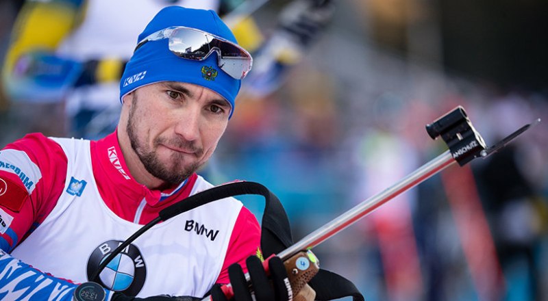 На дистанции наш «золотой» стреляющий лыжник Александр Логинов.