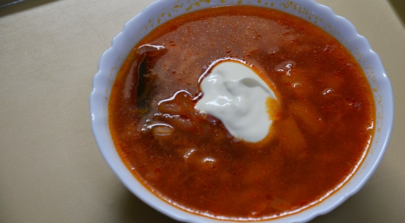 Осенний суп - насыщенный и сытный.