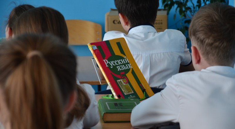 Обучение в школах будет. Но ведь не нужно решать вопросы безопасности за счёт родителей.