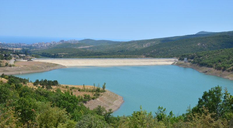 Воды у нас предостаточно. Хоть тут можно не переживать.