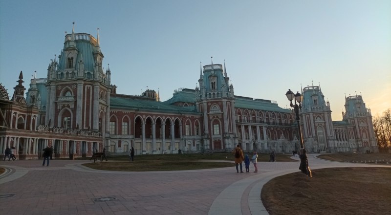 Большой дворец в Царицыне.