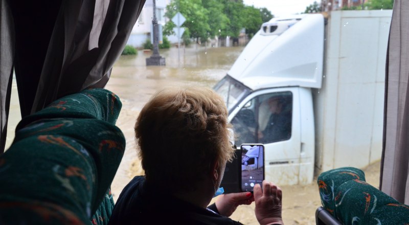 Дожди в Крыму теперь не долгожданная радость, а стихийное бедствие.
