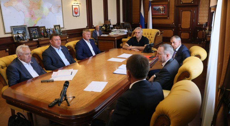  В ходе встречи первых лиц республики с депутатами Государственной Думы.