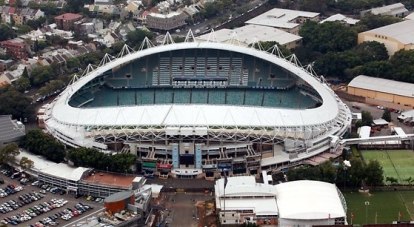 Стадион «АНЗ Стэдиум» в Сиднее вмещает 83500 болельщиков футбола.