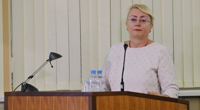 Ирина Кивико попросила привлечь к дисциплинарной ответственности за плохое исполнение бюджета глав Раздольненского и Бахчисарайского районов.