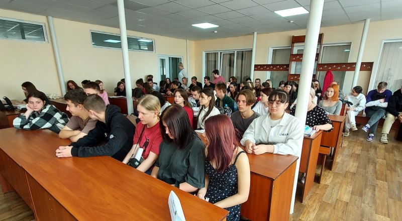 Свободных мест не было.