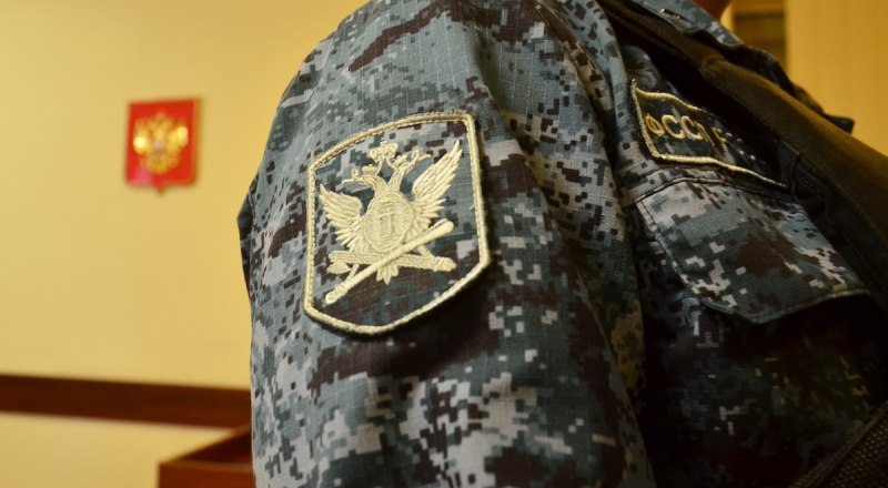 После отмены судебного приказа приставы обязаны прекратить производство и снять с должника все ограничения.