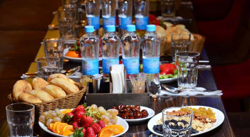 Ресторанный бизнес переживает не самые простые времена, но у нас всё в целом в порядке.