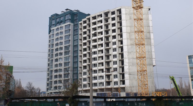 Цены на квадратный метр жилья в некоторых районах Крыма за год выросли почти вполовину.