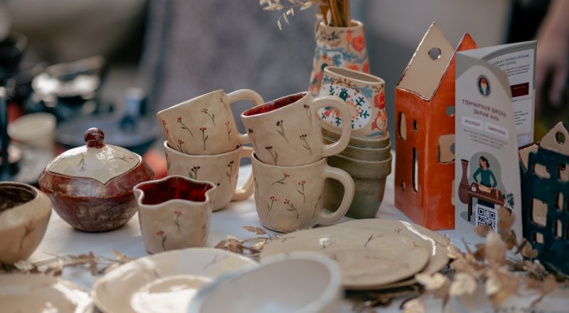 Во время фестиваля пройдёт большая выставка-ярмарка изделий ручной работы мастеров Крыма и гостей полуострова. Фото с официального аккаунта фестиваля в Вк.