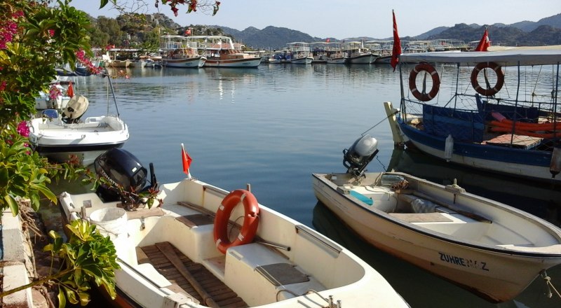 Прогулка на лодке в Турции - одно из самых распространённых развлечений.