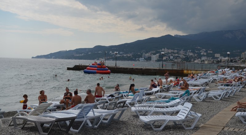 Крымчанам и гостям полуострова обязаны обеспечить свободный доступ к пляжам общего пользования.