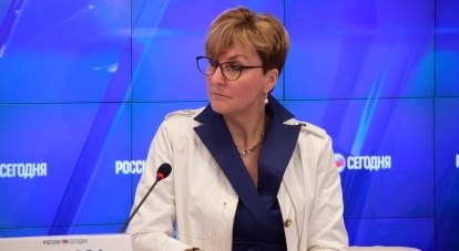 Ирина Иванова на встрече с прессой.