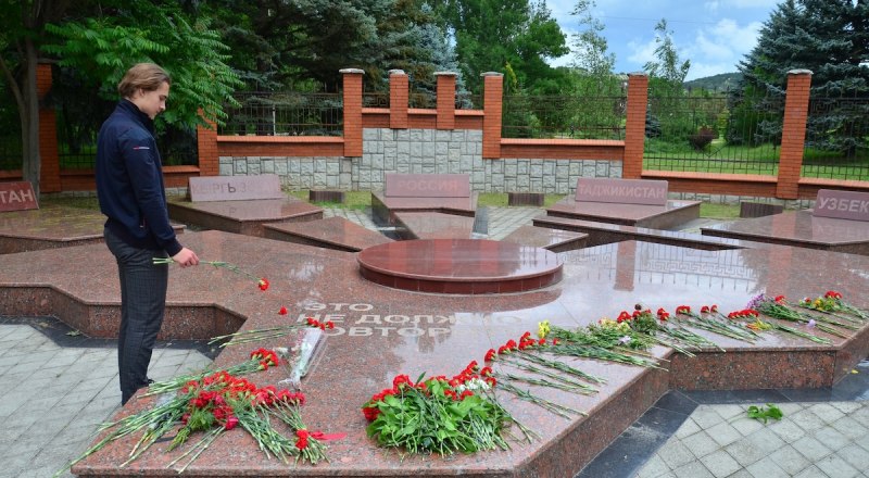 Мемориал депортированным народам в Симферополе.