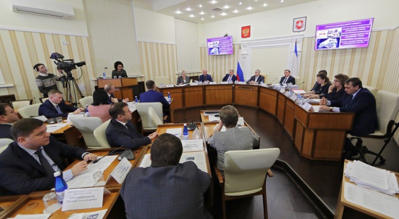 Крымское правительство одобрило изъятие 7,3 гектара для строительства дороги Керчь - Новоотрадное.