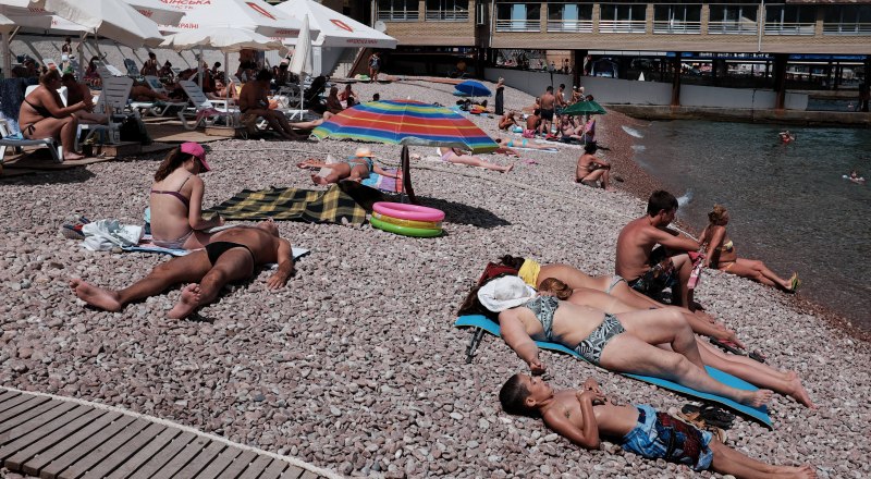 93% крымских туристов остались довольны отдыхом.