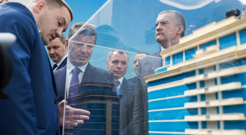 В Крыму в ближайшие годы планируют строить новые заводы, отели, теплицы.
